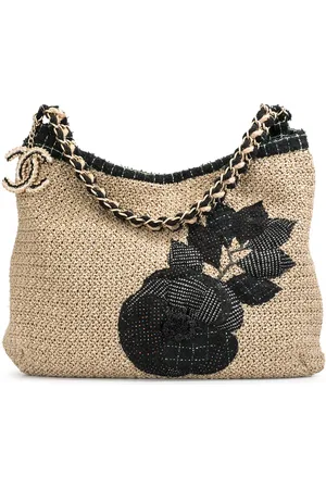 CHANEL 2009 Camellia shoulder bag