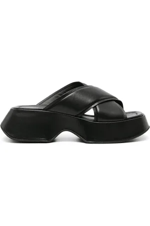 vic matiè Crossover-strap leather slides