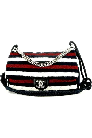 CHANEL 2019 Classic Flap shoulder bag