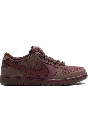 Nike SB Dunk Low "City of Love" sneakers