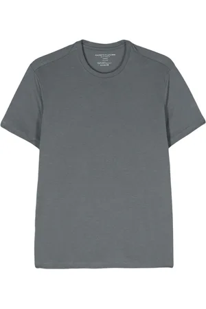 Majestic Deluxe lightweight T-shirt
