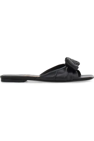 Salvatore Ferragamo Vara padded bow-detail slides