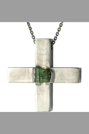 PARTS OF FOUR Plus pendant necklace