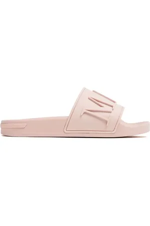 Mallet Split Logo slides