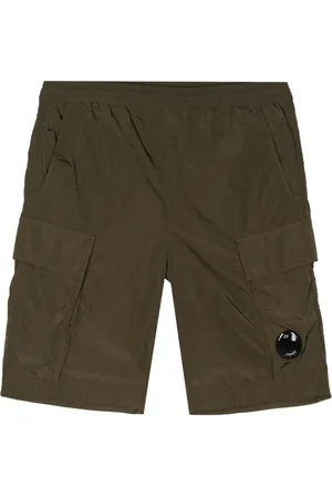 C.P. Company Chrome-R lens-detail cargo shorts