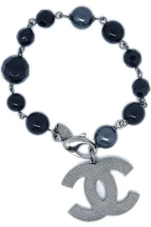 CHANEL 2011 CC faux-pearl bracelet