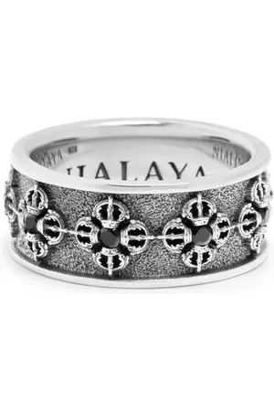 Nialaya Dorje embossed-detail ring