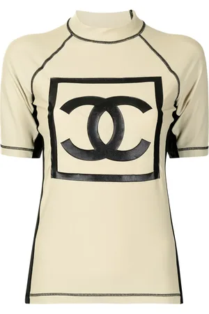 CHANEL 2003 Sports CC patch T-shirt
