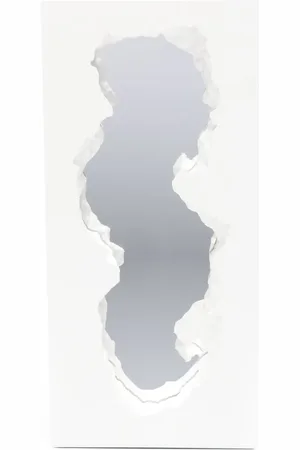 GUFRAM Ini broken mirror