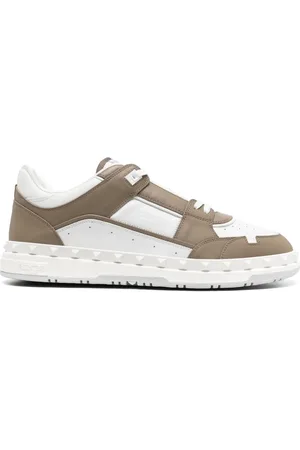 VALENTINO GARAVANI Rockstud lace-up sneakers