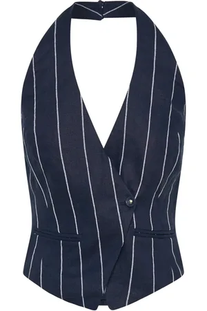 Nicholas Aurelia top