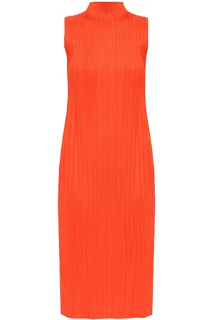 PLEATS PLEASE ISSEY MIYAKE Monthly Colors: April pleated midi dress