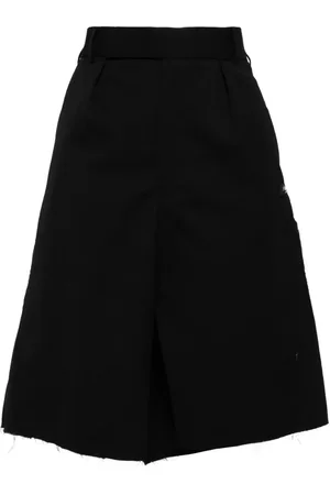 PROTOTYPES Layered raw-cut shorts