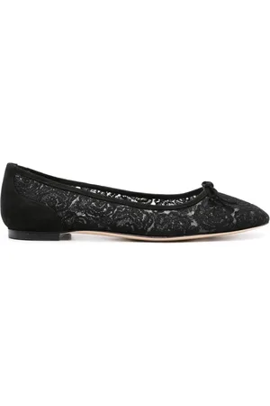 Manolo Blahnik Verizzo floral-embroidered ballerina shoes