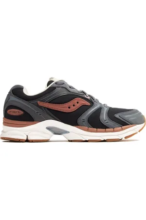 Saucony Progrid Triumph suede sneakers