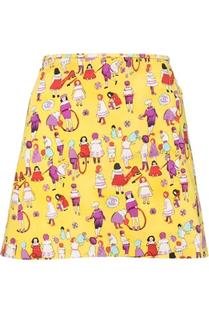 CHANEL 2001 children motif print miniskirt