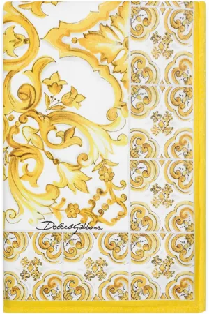 Dolce & Gabbana Majolica print beach towel