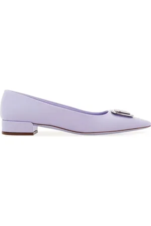 Salvatore Ferragamo New Vara plate pump