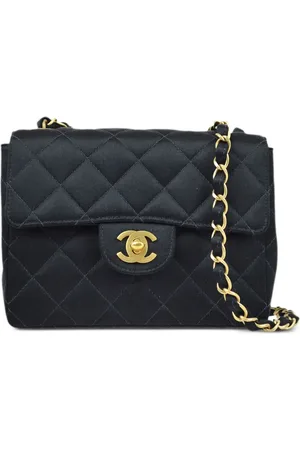 CHANEL 2000 mini square Classic Flap shoulder bag