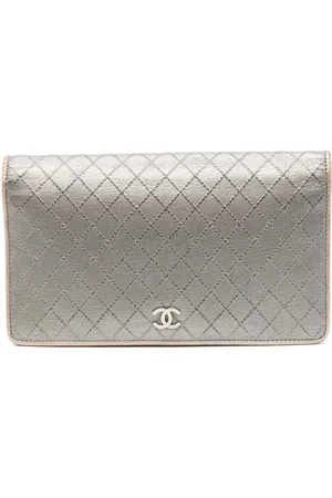 CHANEL 1999-2001 diamond-quilted wallet