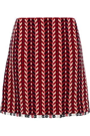 CHANEL 2004 chevron-knit wool miniskirt