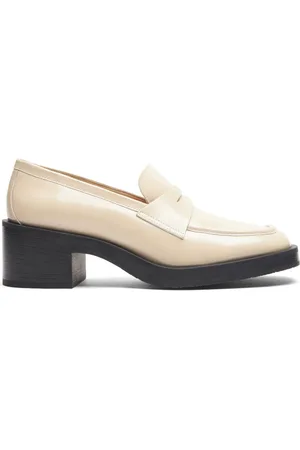 Stuart Weitzman 40mm Kaia loafers