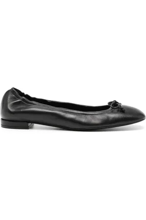 Stuart Weitzman 15mm Bria shoes