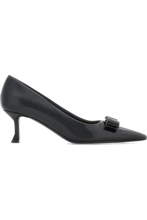 Salvatore Ferragamo Vara leather pumps