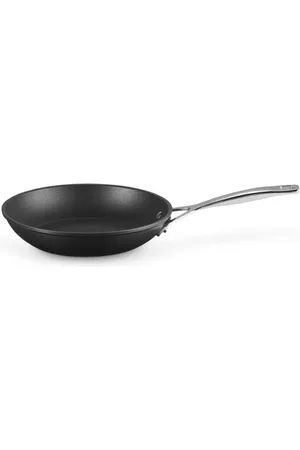 Le Creuset Non-stick aluminium shallow frying pan (24cm)