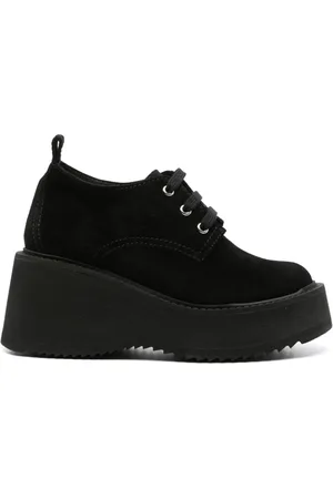 Nicole Saldanã Demi platform sneakers