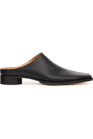 Maison Margiela Square-toe leather slippers