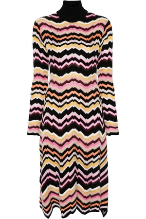 Missoni Zigzag-detail midi dress
