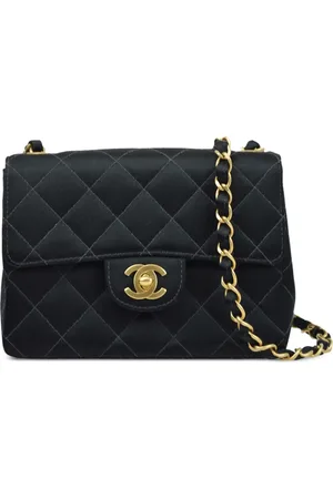CHANEL 2002 Mini Classic Square Flap shoulder bag