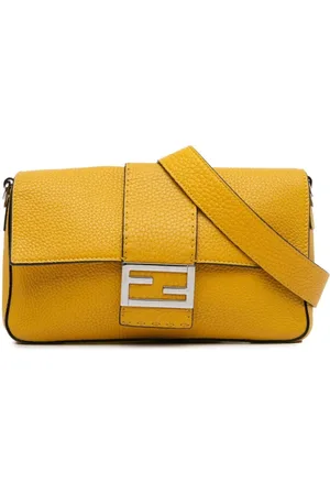 Fendi 2010-2023 Selleria Calfskin Convertible uette crossbody bag