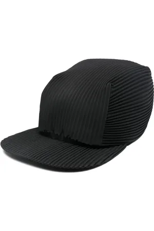 Issey Miyake Pleated cap