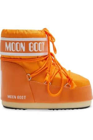 Moon Boot Logo boots