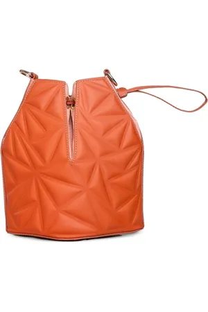 RYZÍ Luna leather bucket bag