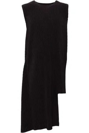 Issey Miyake Colour palette 1 vest