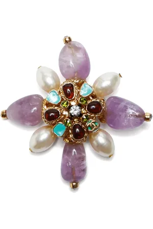 CHANEL 2005 floral stone brooch