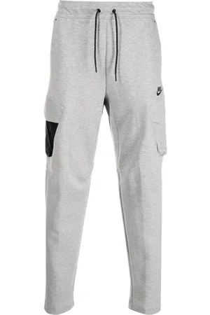 Nike NSW Tech tapered utilities sweatpants