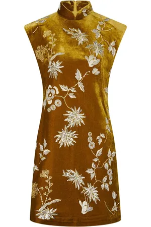 SHANGHAI TANG Beaded velvet qipao dress