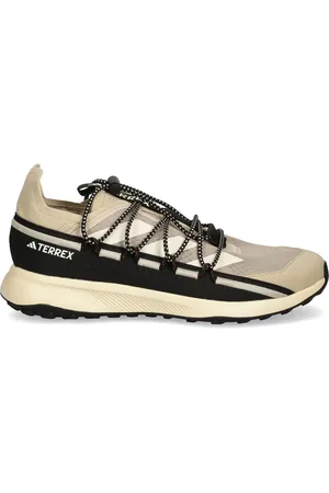 adidas Voyager 21 sneakers