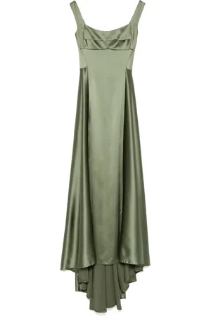 Atu Body Couture V-back satin gown