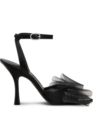 Stuart Weitzman 100mm Blushing Bow sandals