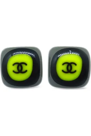 CHANEL 2003 CC squared stud earrings