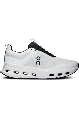 On Running Cloudnova sneakers
