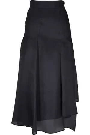 AKRIS Asymmetric pleated skirt