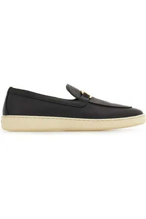 Salvatore Ferragamo New Vara buckle loafers