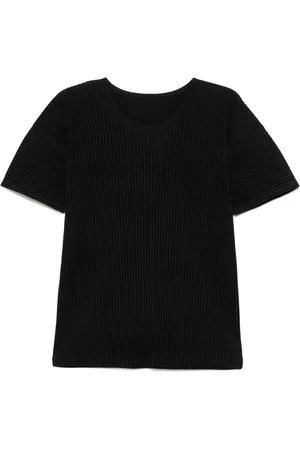 Issey Miyake Plissé-effect T-shirt