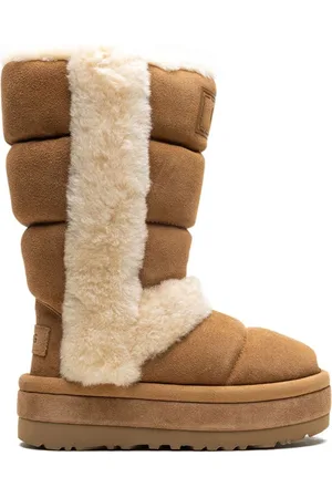 UGG WMNS Classic Chillapeak Tall "Chestnut"